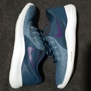 Nike Lunar Apparent Running Shoes